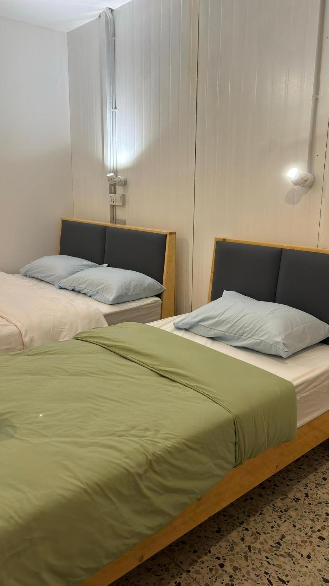 5 Minutes Airport Lodge Kampong Patagas 外观 照片